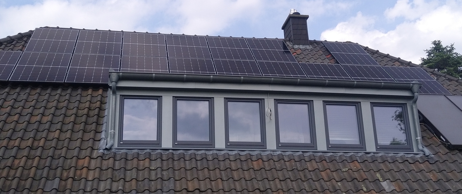 Bedachung Hüfing, Wesel Dachdecker, Bocholt, Solaranlagen Monatage, Wesel, Dinslaken, Kleve, Bocholt, Oberhausen